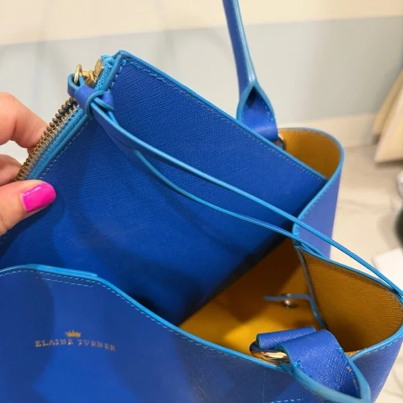 Elaine Turner Royal Blue Leather Tote with Removable Pouch - Picture 6 of 16